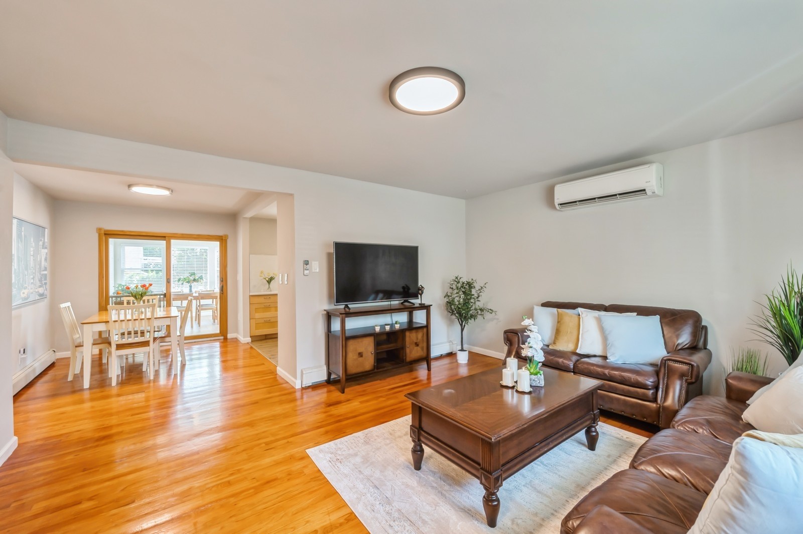 16_144LindenSt_2030_Large