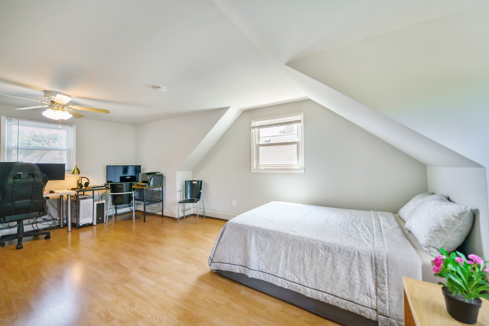 35_144LindenSt_2062_Large